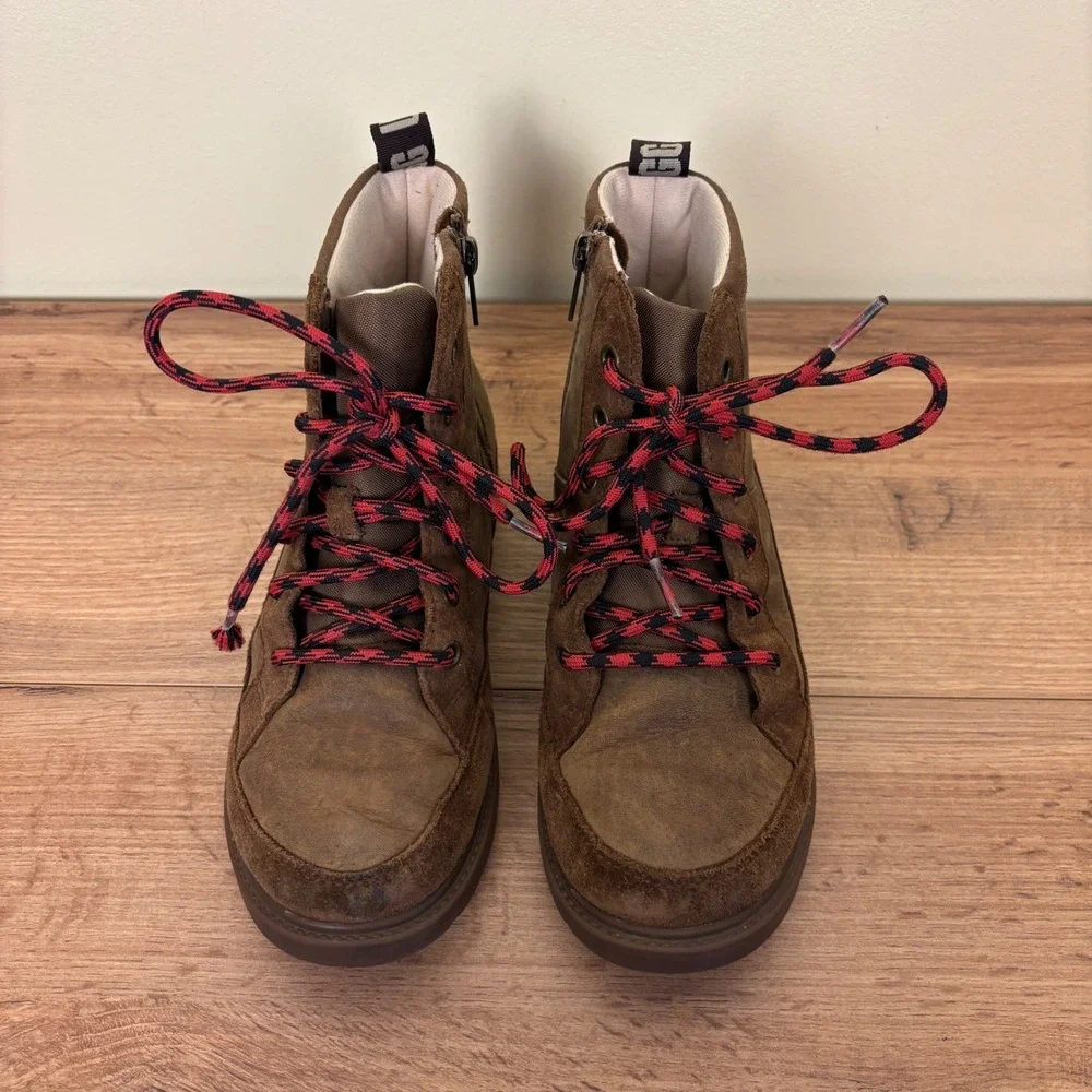 UGG Robley Weather Ankle Boots Walnut Kids Size 4 Waterproof Leather Lace Up